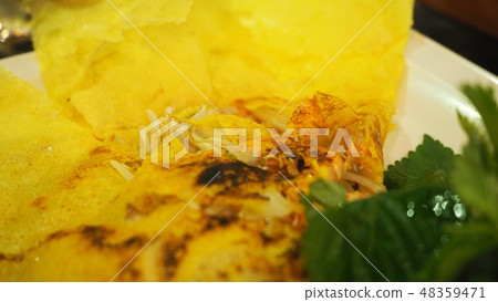 Food dish Food dish 48359471