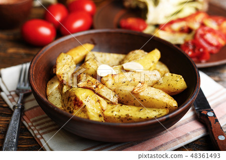 baked potato on a plate 48361493