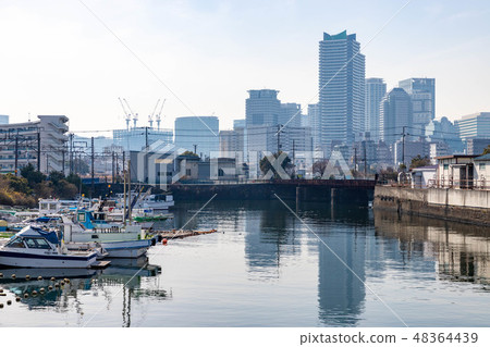 在橫濱的運河 48364439