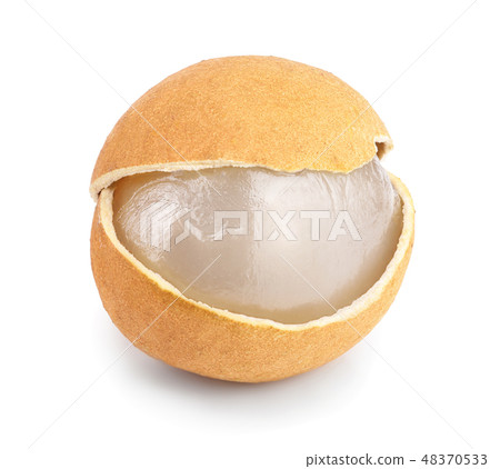 Fresh longan fruit isolated on white background 48370533