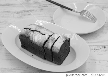 (棕褐色)巧克力蛋糕 (棕褐色)巧克力蛋糕 48374203