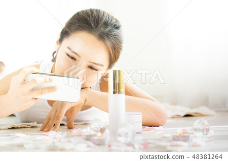 Women beauty 48381264