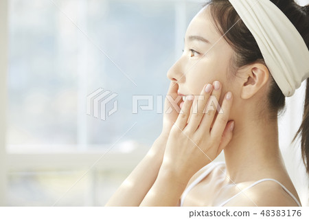 Women beauty Women beauty 48383176