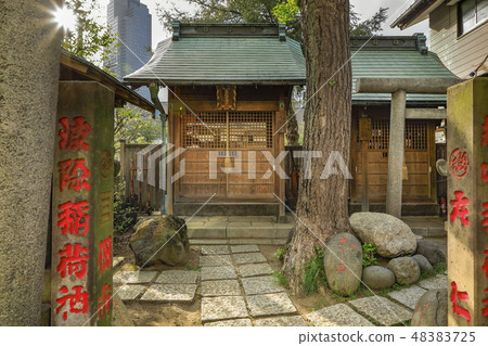 Tokyo · Tsukudoshima · Ozaki Wave Abandoned Inari 48383725