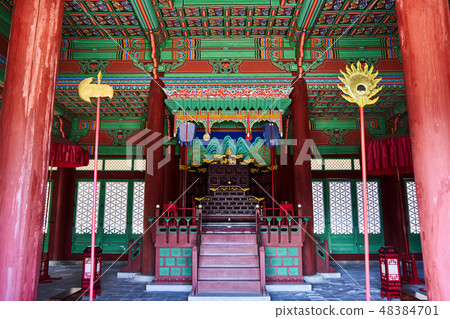 One of the five palaces of the Joseon Dynasty, 48384701