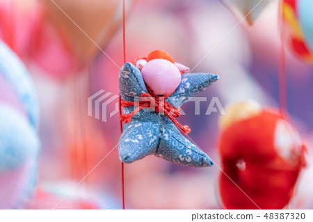 Inagari hot spring's sword chicks Inagari hot spring's sword chicks 48387320