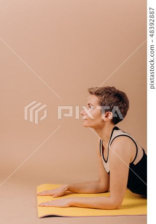 girl sport fitness yoga pilates carimat exercises 48392887