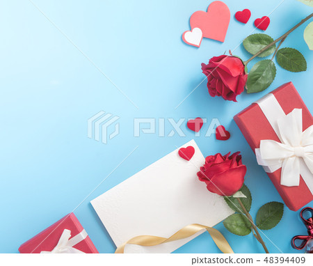 Mother's Day White Lovers' Day Courting Gifts Gifts Gifts White Day Mockup Mother's Day White Lovers' Day Courting Gifts Gifts Gifts White Day Mockup 48394409