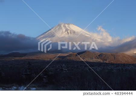 World Heritage Furuyama Manya Snow scene 48394444