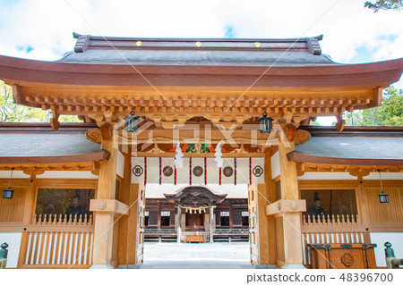 Shinto shrine of Omiyami-jinja Shrine and the hall of worship ahead Shinto shrine of Omiyami-jinja Shrine and the hall of worship ahead 48396700