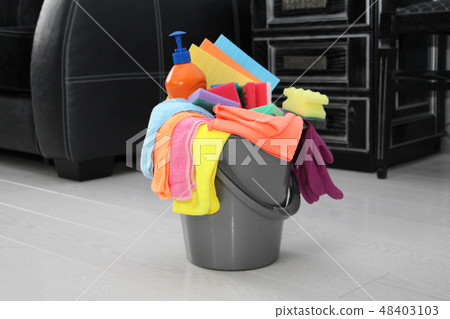 Housekeeping - houses, apartments and offices. Housekeeping - houses, apartments and offices. 48403103