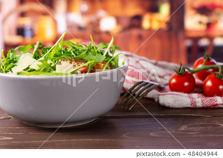 Recipe step by step arugula salad rustic kitchen 48404944