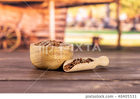 Raw red rice with cart 48405531