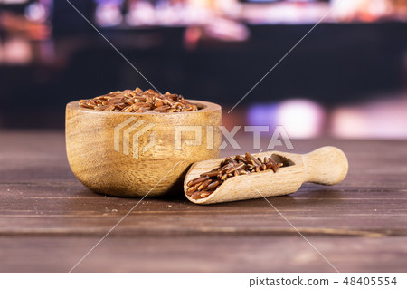 Raw red rice with restaurant 48405554