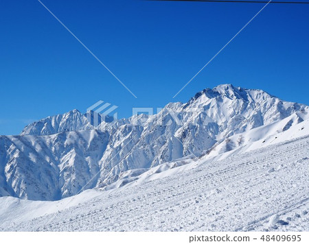 At sunny days the mountains of the silver-silver 13 At sunny days the mountains of the silver-silver 13 48409695