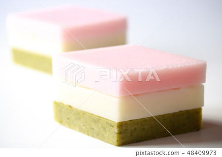 Rice cake 48409973