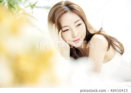 Young woman Young woman 48410415
