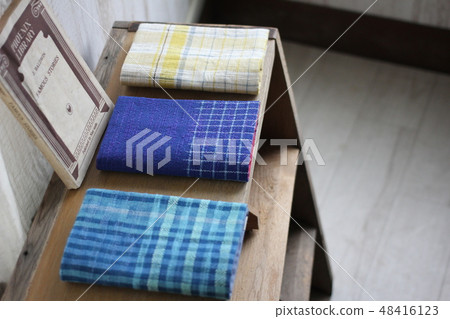 書籍封面 48416123