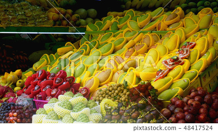 Shelf with fruits on a farm market 48417524