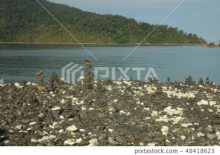 Beautiful stone on Koh Hin Ngam Beautiful stone on Koh Hin Ngam 48418623