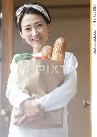 Female lifestyle shopping ingredients Female lifestyle shopping ingredients 48418880