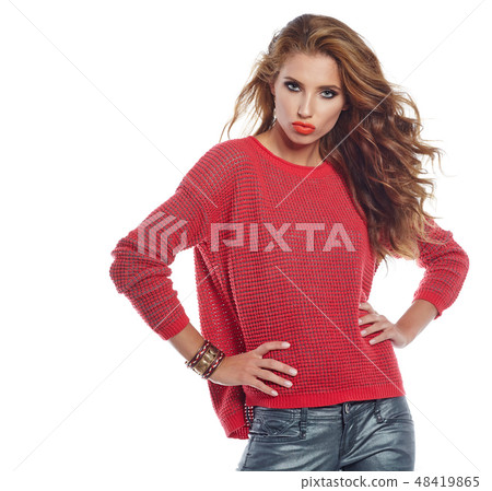 Amazing beautiful brunette woman in autumn color. Studio shoot Amazing beautiful brunette woman in autumn color. Studio shoot 48419865