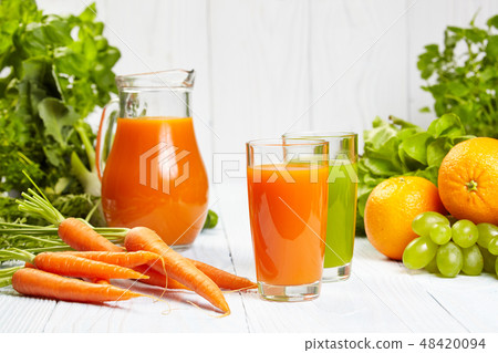 Various Freshly Vegetable Juices for Detox Various Freshly Vegetable Juices for Detox 48420094