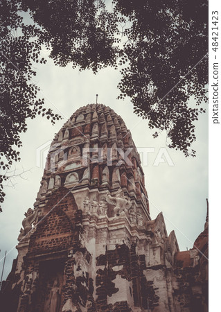 Wat Ratchaburana temple, Ayutthaya, Thailand 48421423