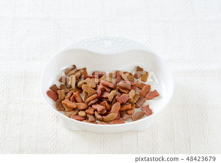 貓糧，貓糧，香脆 48423679