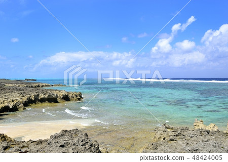 [沖繩縣愛拉布島]白鳥海岸 48424005