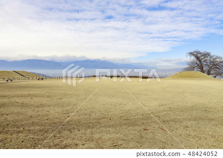 [山梨縣府吹市]八代古城公園興峰廣場，南阿爾卑斯山和甲府盆地 48424052