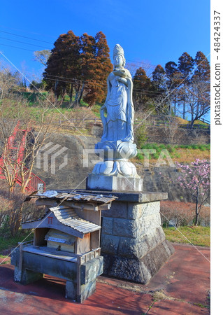 [Chiba Prefecture] The Akatsuki Kannon at Sakuma Dam Lake 48424337
