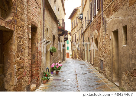 Typical italian narrow street Typical italian narrow street 48424467