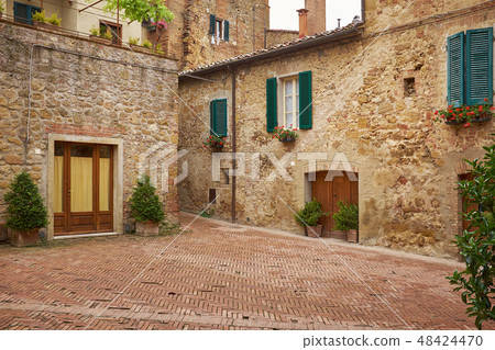 Typical italian narrow street Typical italian narrow street 48424470