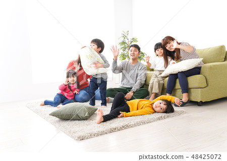 Children and mothers gathering at home · Fathers Children and mothers gathering at home · Fathers 48425072