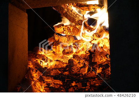 Kishu charcoal charcoal grill kiln mouth firing Kishu charcoal charcoal grill kiln mouth firing 48426210