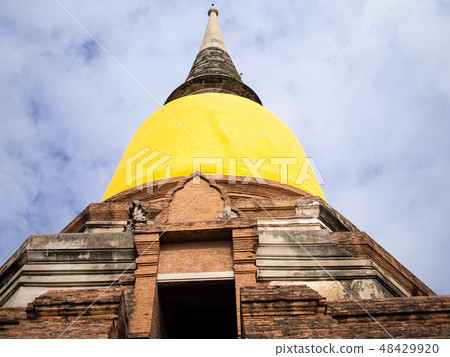 Thai Ayutthaya's pagoda 48429920