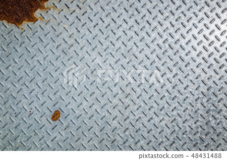 metal diamond plate in silver 48431488