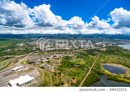 “夏威夷”瓦胡島中部地區 - 住宅區“航拍照片” 48432031