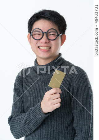 asian man wear glasses hand hold credit card asian man wear glasses hand hold credit card 48433731