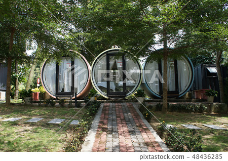 Chalets from stacked precast concrete culverts 48436285