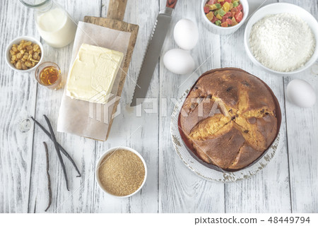 Panettone with ingredients 48449794