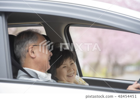 Senior couple drive 48454451