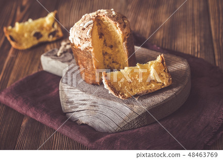 Veneziana - italian Christmas cake 48463769