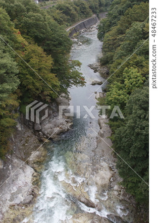 At Suwa gorge 48467233