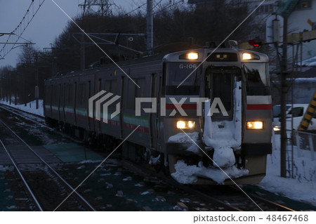 731系列列車活躍在札幌大都市區 48467468