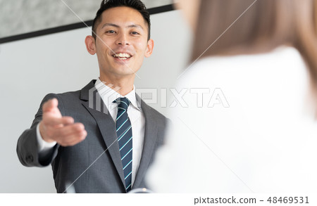 Businessman Businessman 48469531