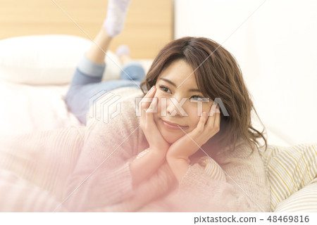 Young lady relaxing lifestyle holiday cheeks 48469816