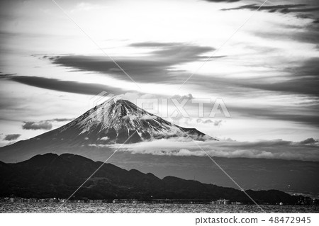 富士山 48472945