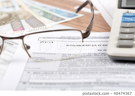 Polish Tax information PIT-11 Polish Tax information PIT-11 48474367